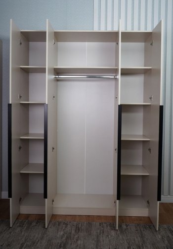 Шкаф 1600 мм Пальма, Сатин (ДСВ) в Новоуральске - novouralsk.mebel-e96.ru